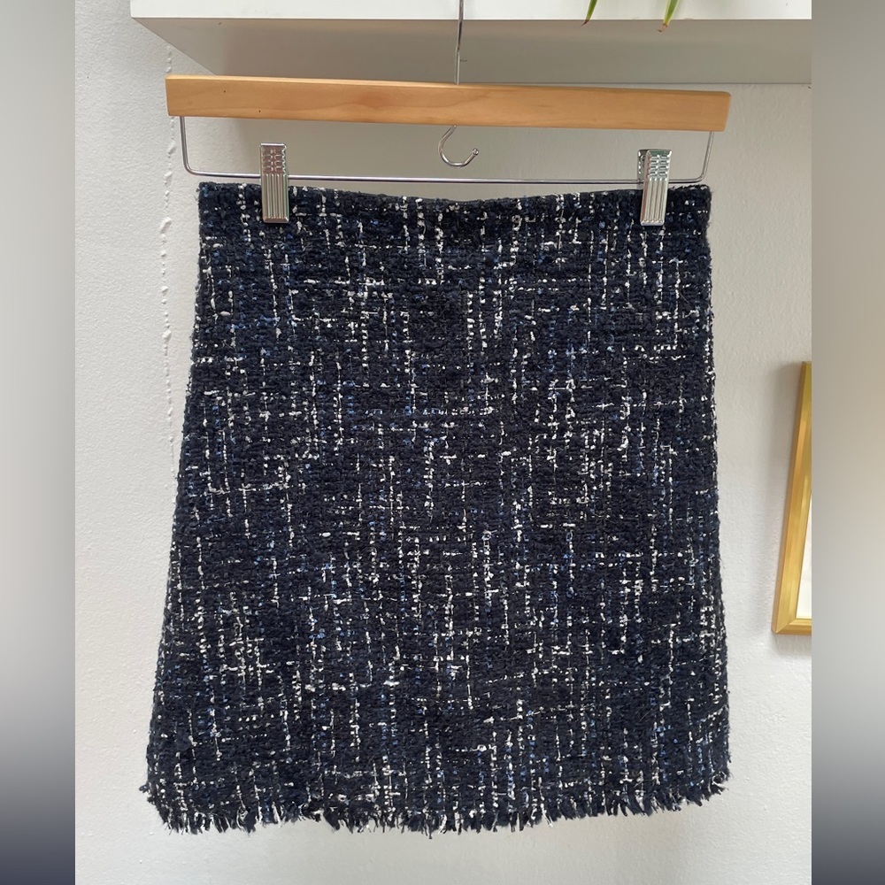 Ann Taylor wool blend miniskirt 0 Petite great condition, fully lined